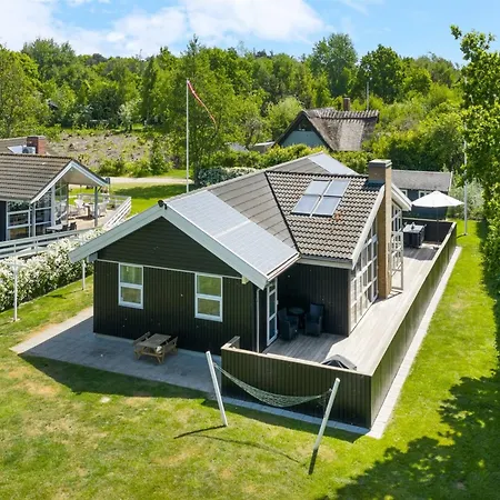 Merrit - 280m From The Sea By Interhome Holiday home Humble